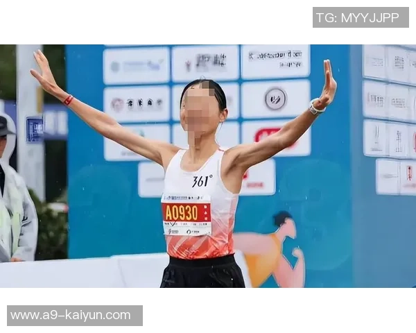 2025仁川马拉松“身体触摸争议”随性骚扰嫌疑分散开来,女选手开口发声 2025仁川马拉松“身体触摸争议”随性骚扰嫌疑分散开来,女选手开口发声